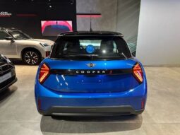 
										MINI COOPER 2.0 16V TWINPOWER GASOLINA S TOP 2P STEPTRONIC cheio									