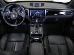 
										PORSCHE MACAN 2.0 TURBO GASOLINA PDK cheio									